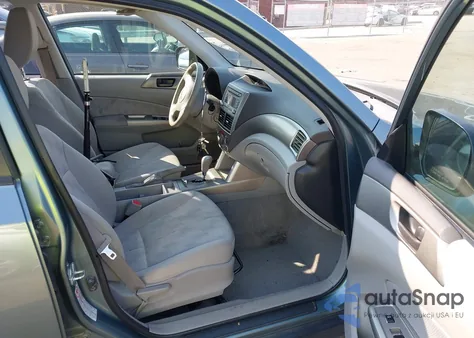 2010 Subaru Forester 2.5X from USA, damaged, VIN JF2SH6BC4AH901033